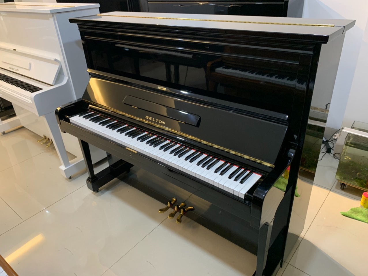 đàn piano cơ belton hải phòng